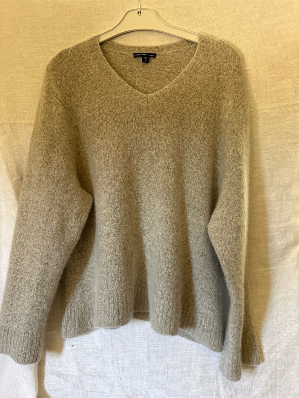 James Perse Women's V-Neck Fuzzy Knit Sweater in Taupe